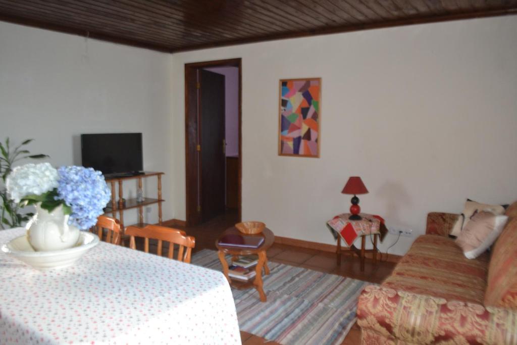 TINA 3B - Alojamento Local - RRAL 760 room 2